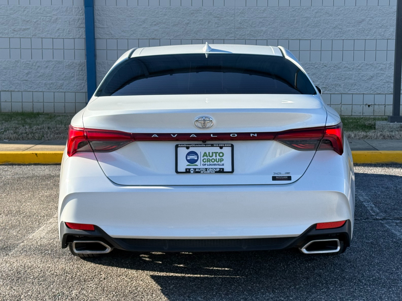 Toyota Avalon XLE FWD (Natl) 2022