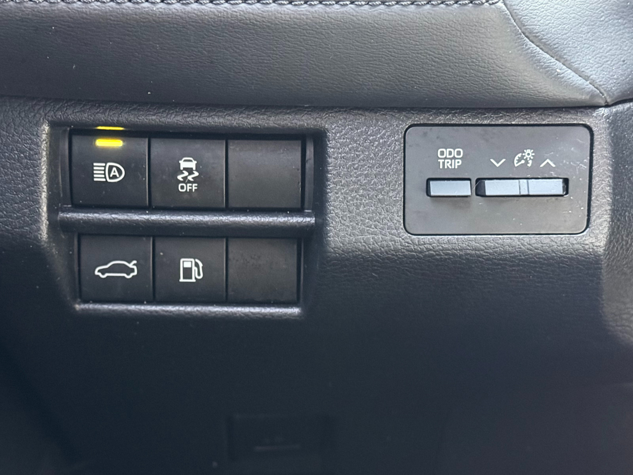 Toyota Avalon XLE FWD (Natl) 2022