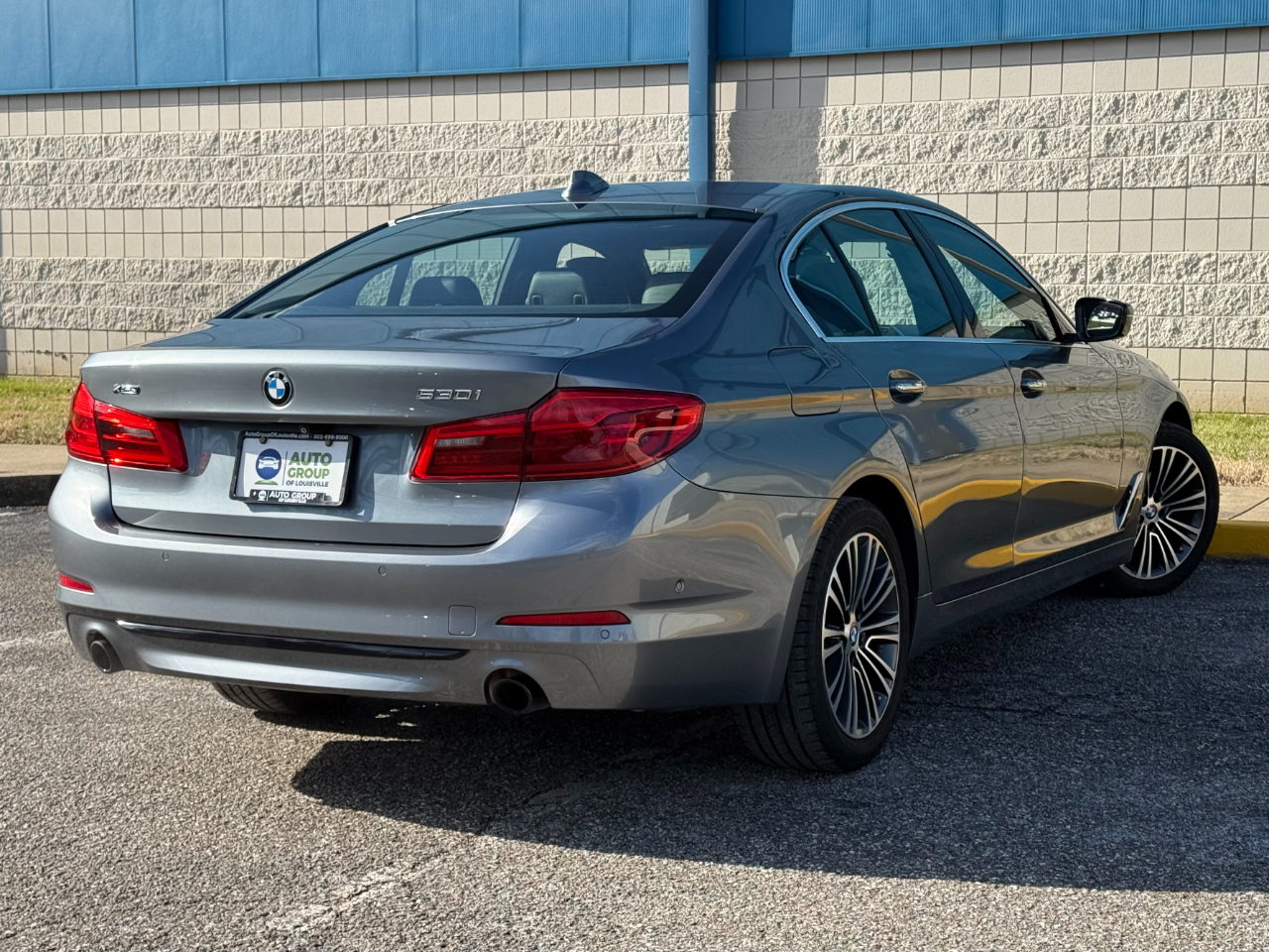 BMW 5 Series 530i xDrive Sedan 2017