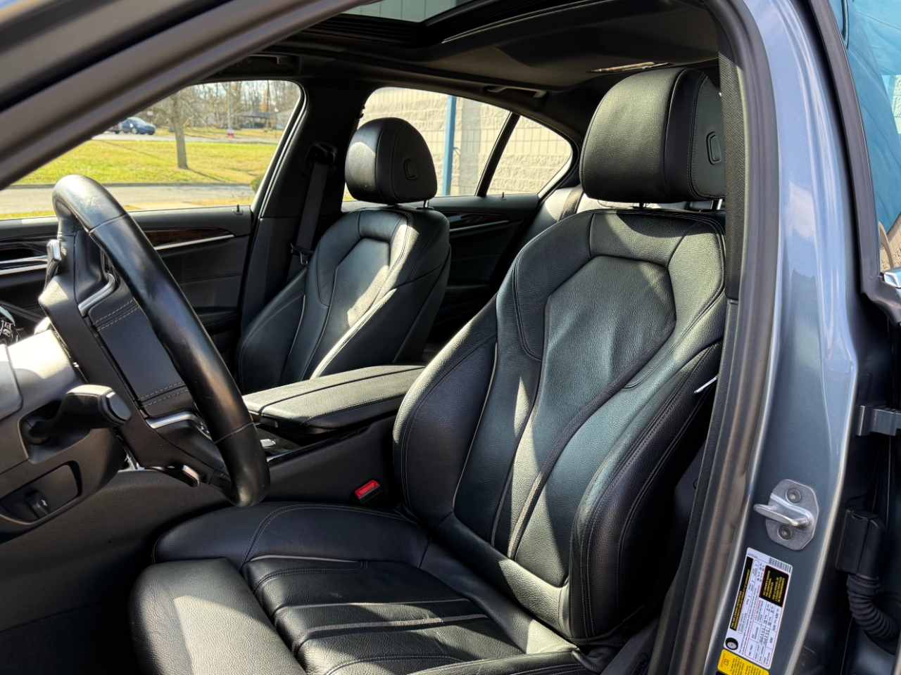 BMW 5 Series 530i xDrive Sedan 2017