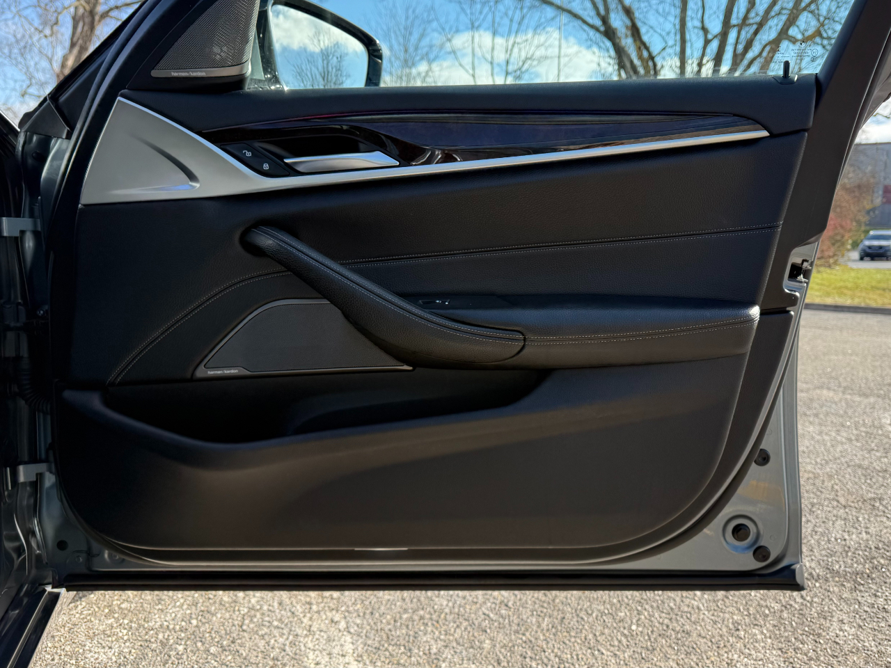 BMW 5 Series 530i xDrive Sedan 2017