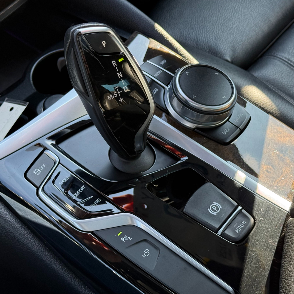 BMW 5 Series 530i xDrive Sedan 2017