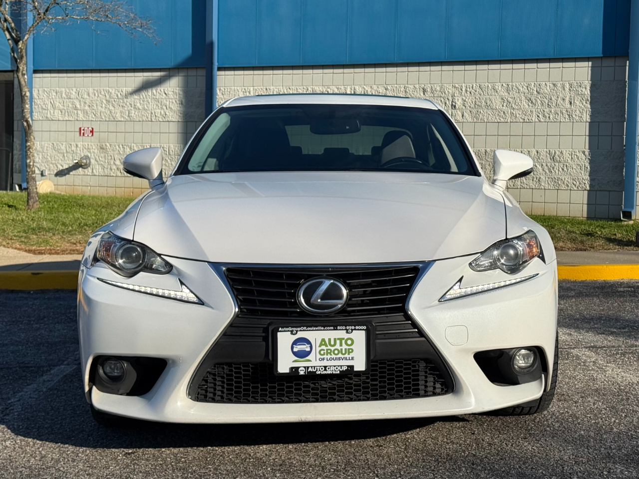 Lexus IS 200t 4dr Sdn 2016
