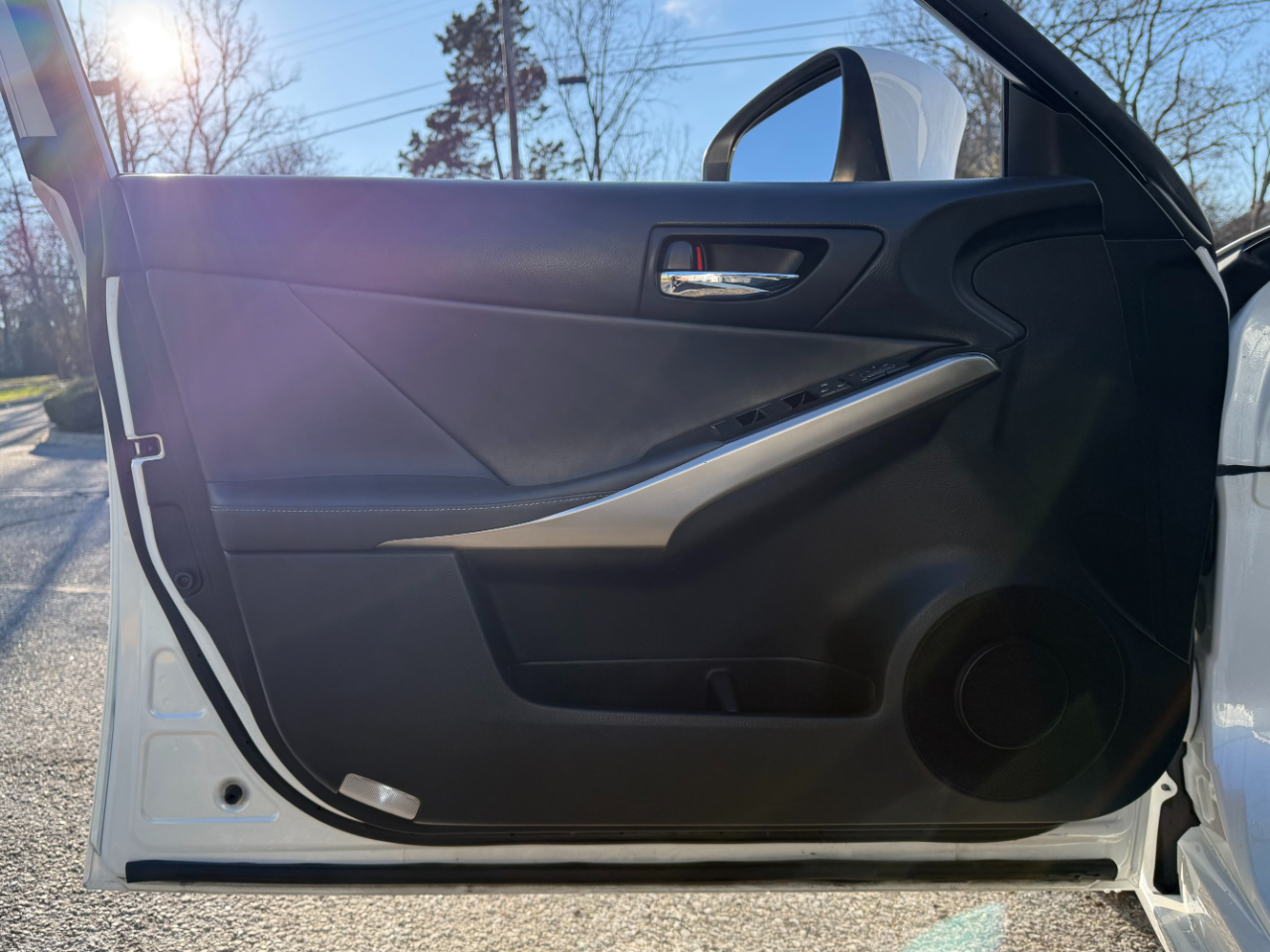 Lexus IS 200t 4dr Sdn 2016