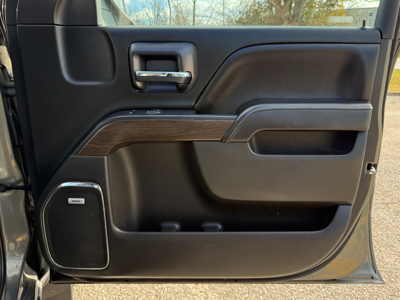 GMC Sierra 1500 4WD Crew Cab 143.5" Denali 2017