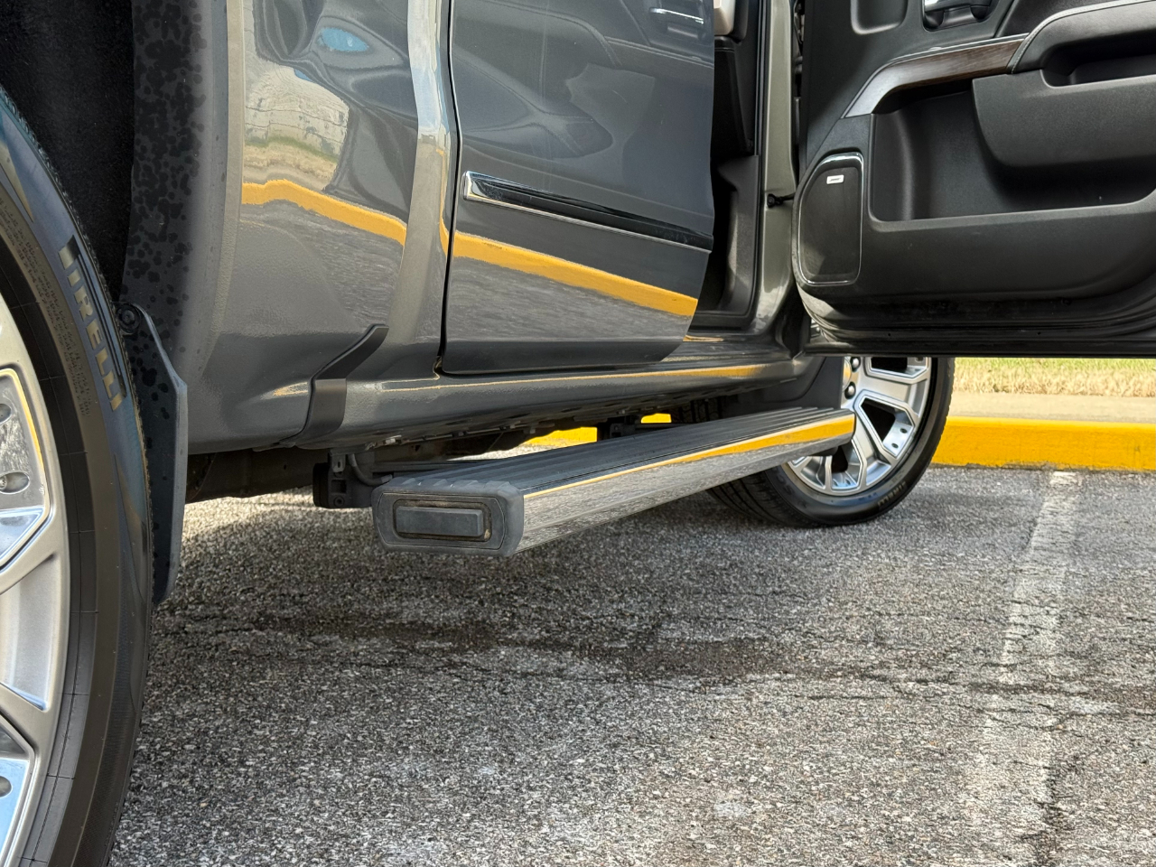 GMC Sierra 1500 4WD Crew Cab 143.5" Denali 2017