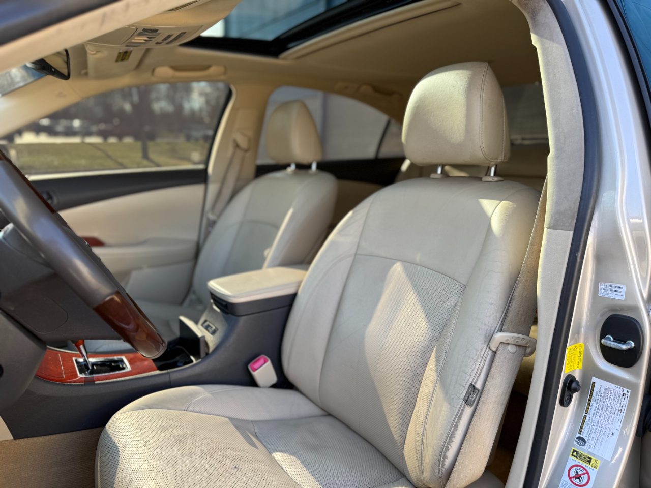 Lexus ES 350 4dr Sdn 2012