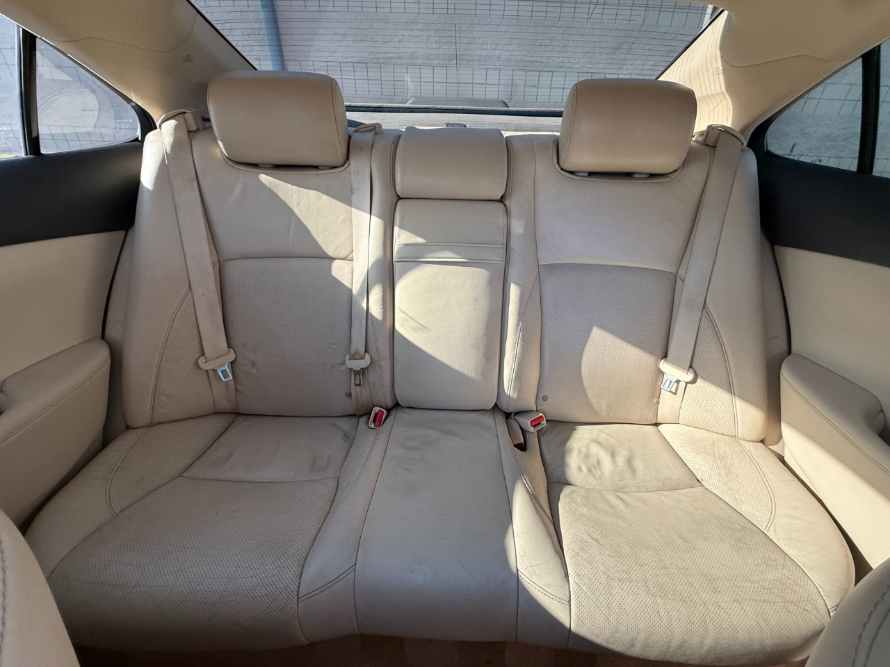 Lexus ES 350 4dr Sdn 2012