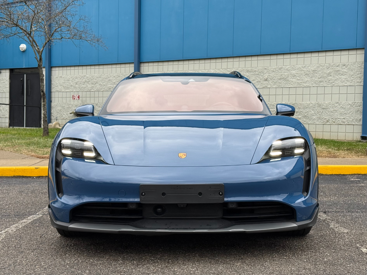 Porsche Taycan 4 Cross Turismo AWD 2021