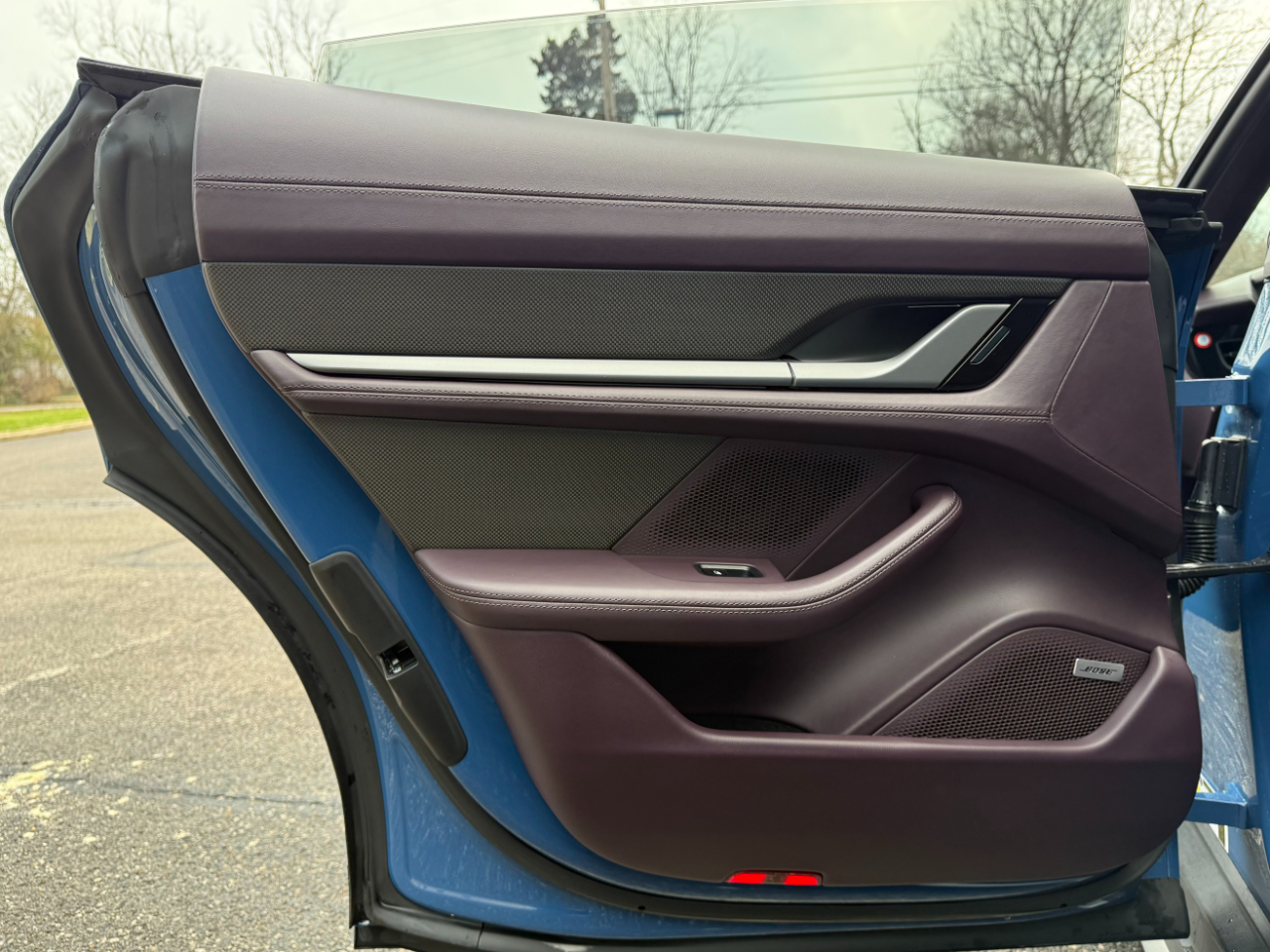 Porsche Taycan 4 Cross Turismo AWD 2021