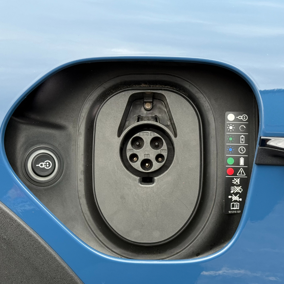 Porsche Taycan 4 Cross Turismo AWD 2021