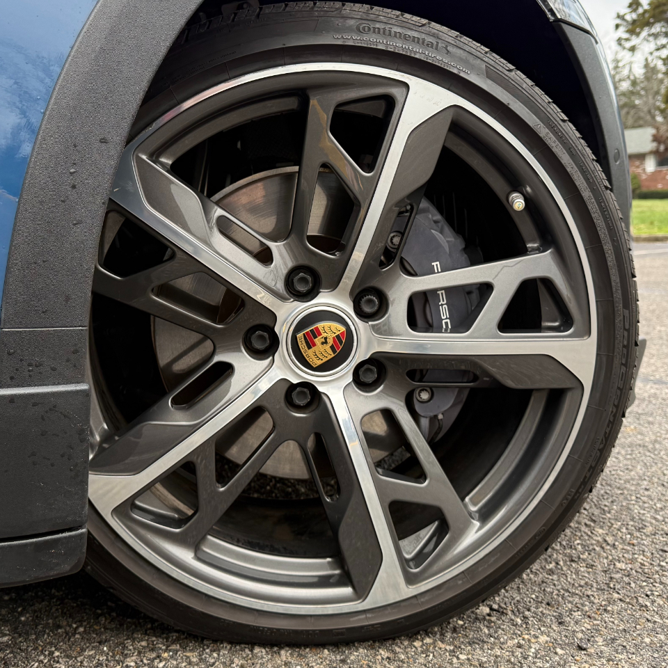 Porsche Taycan 4 Cross Turismo AWD 2021