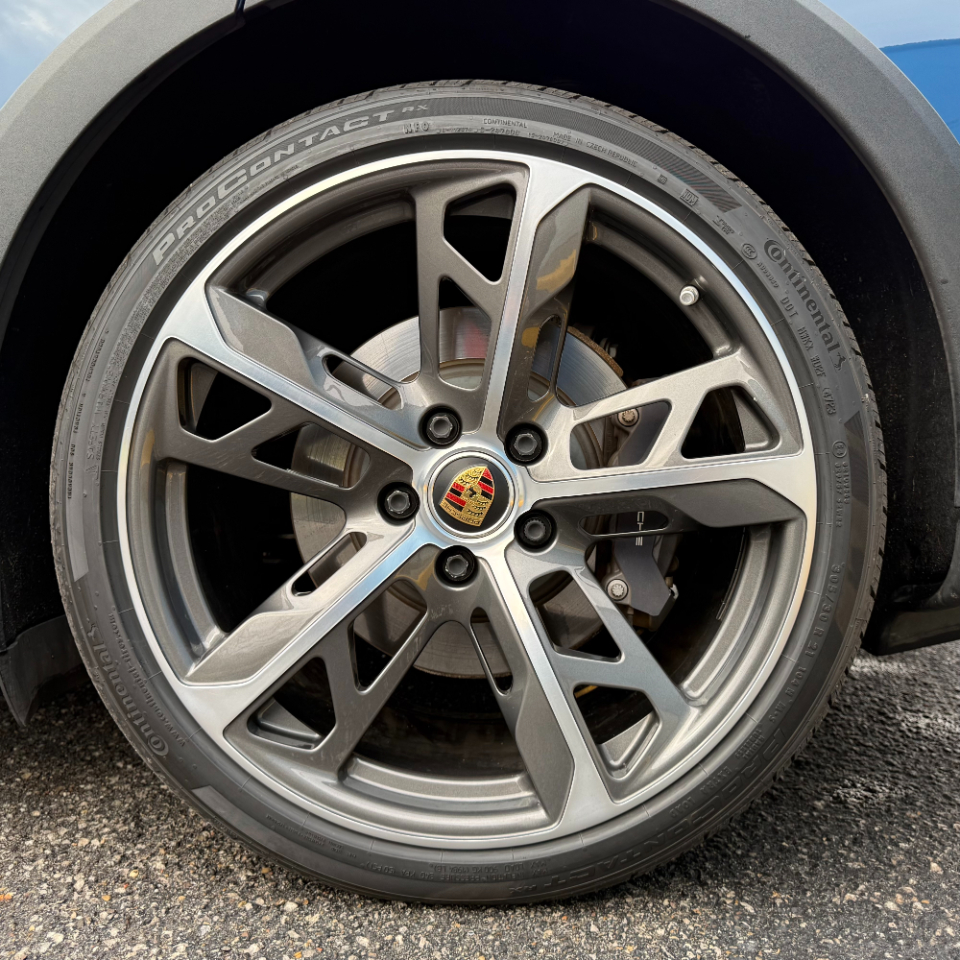 Porsche Taycan 4 Cross Turismo AWD 2021