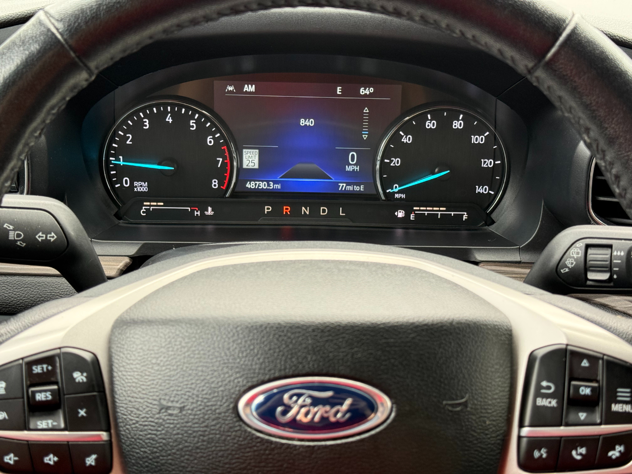 Ford Explorer Limited RWD 2023