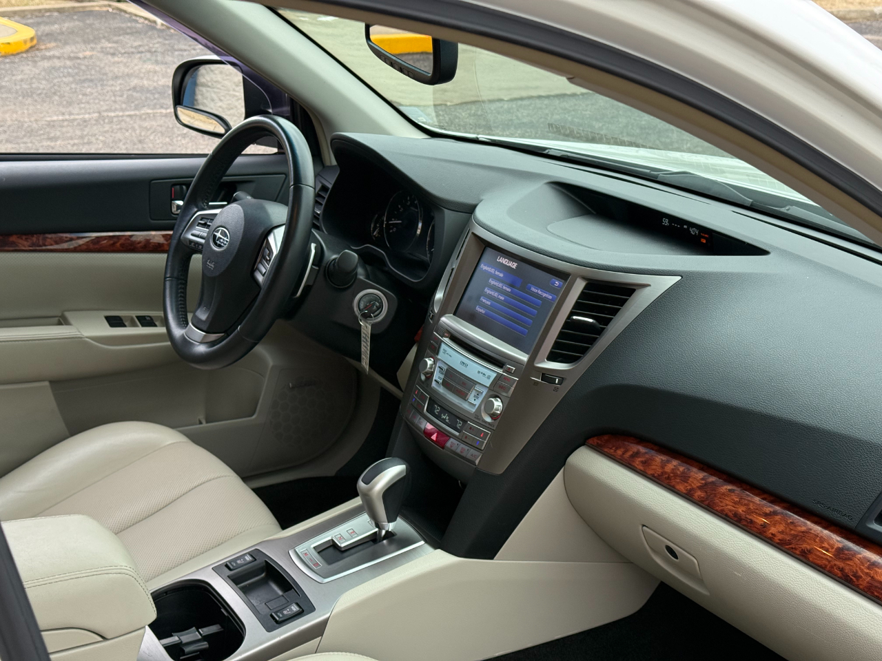 Subaru Outback 4dr Wgn H4 Auto 2.5i Limited 2012