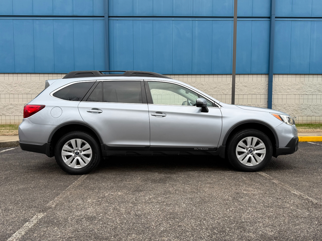 Subaru Outback 2.5i Premium 2017