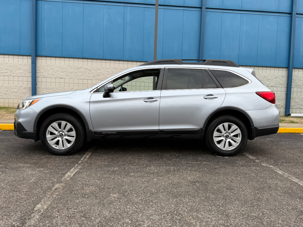 Subaru Outback 2.5i Premium 2017