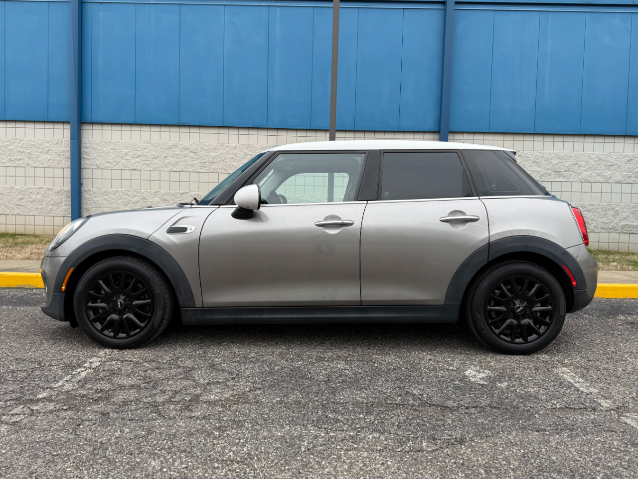 MINI Hardtop 4 Door Cooper FWD 2019