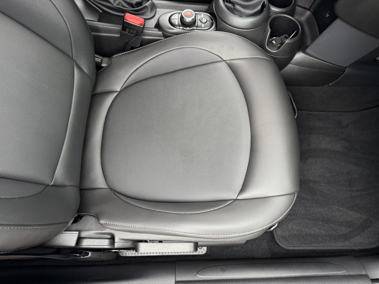 MINI Hardtop 4 Door Cooper FWD 2019