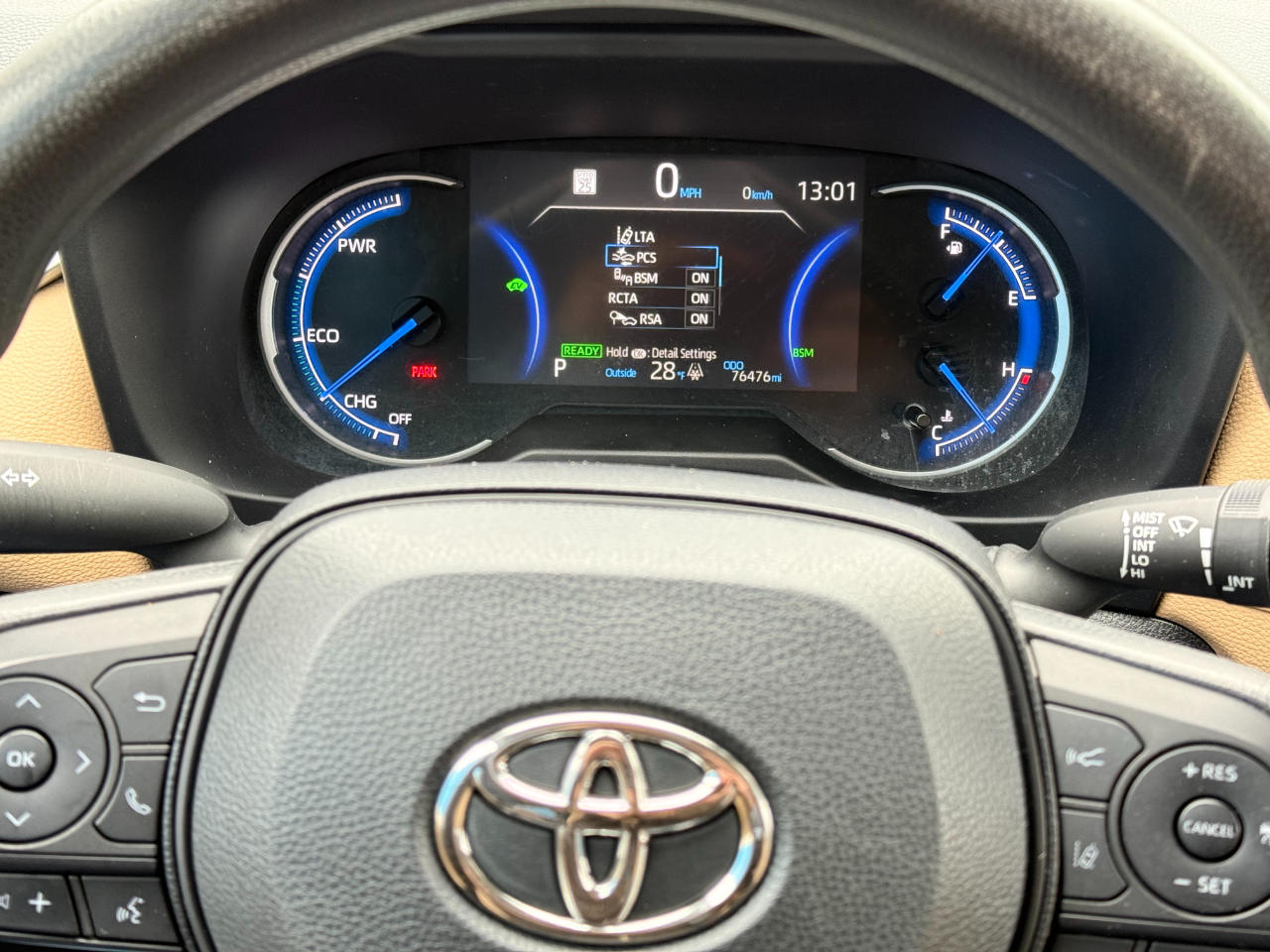 Toyota RAV4 Hybrid XLE AWD (Natl) 2023
