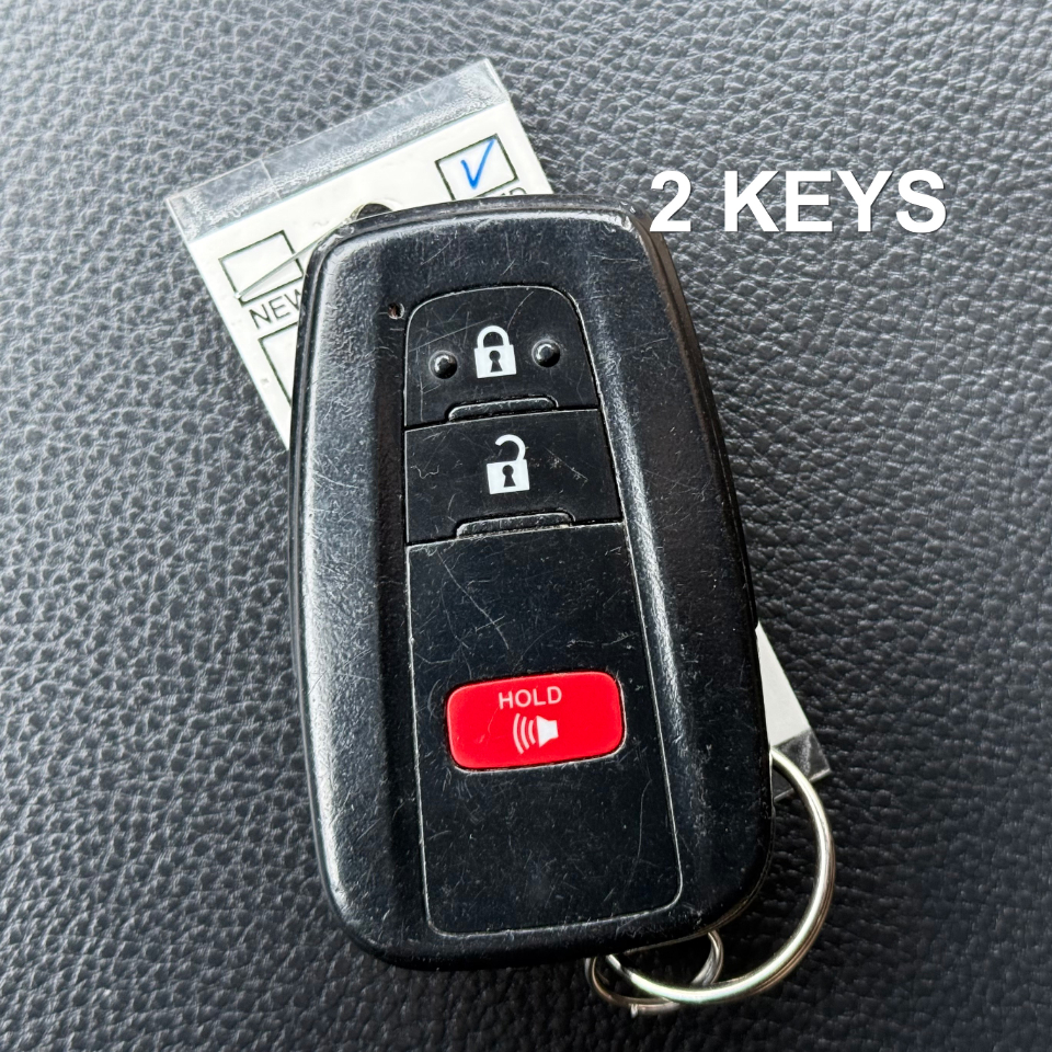 Toyota RAV4 Hybrid XLE AWD (Natl) 2023