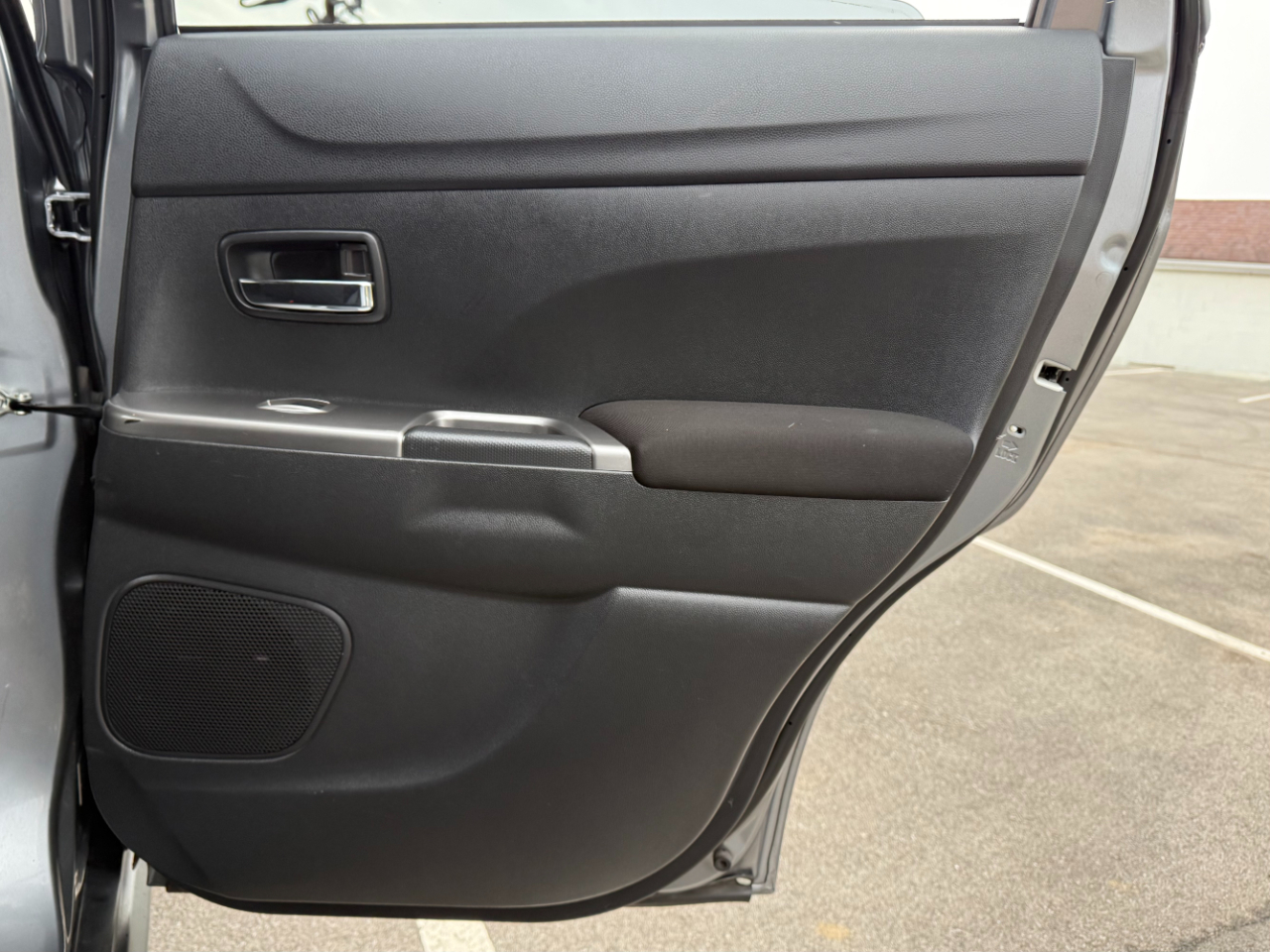 Mitsubishi Outlander Sport ES 2.0 AWC CVT 2021