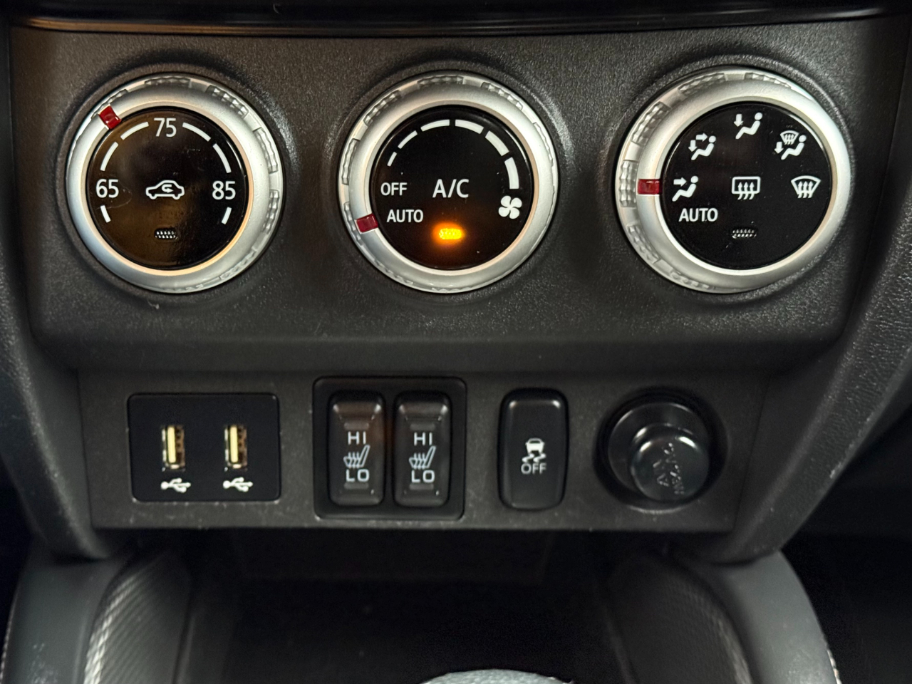 Mitsubishi Outlander Sport ES 2.0 AWC CVT 2021