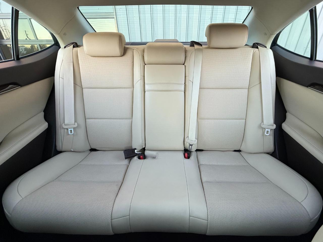 Lexus ES ES 350 FWD 2018