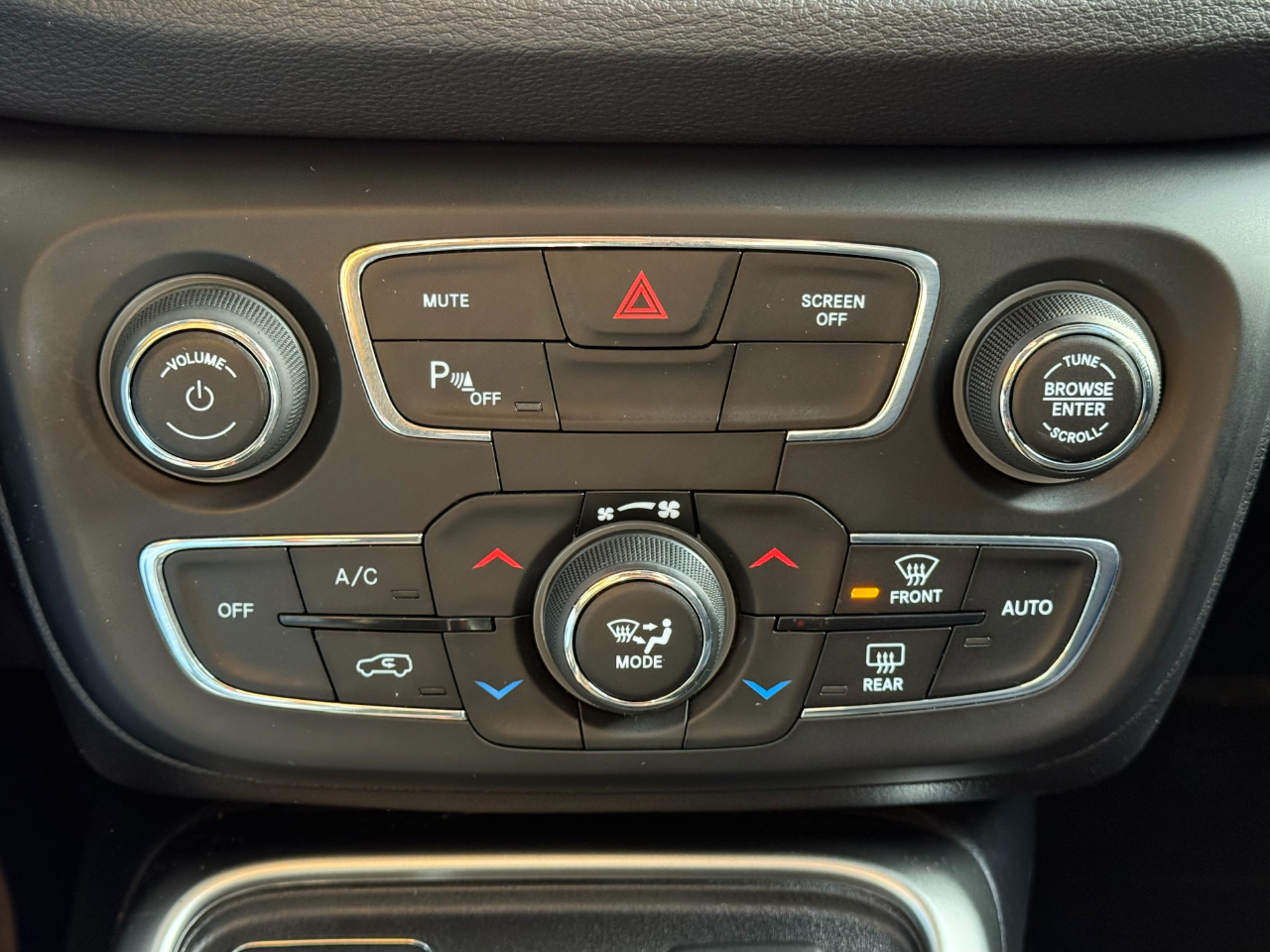 Jeep Compass Latitude FWD 2019