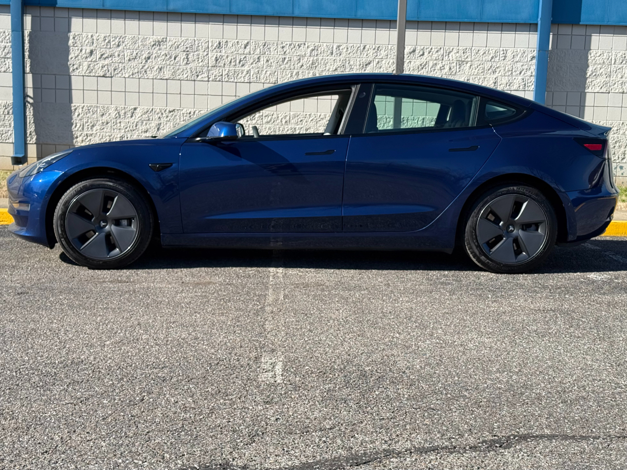 Tesla Model 3 Standard Range Plus RWD 2021