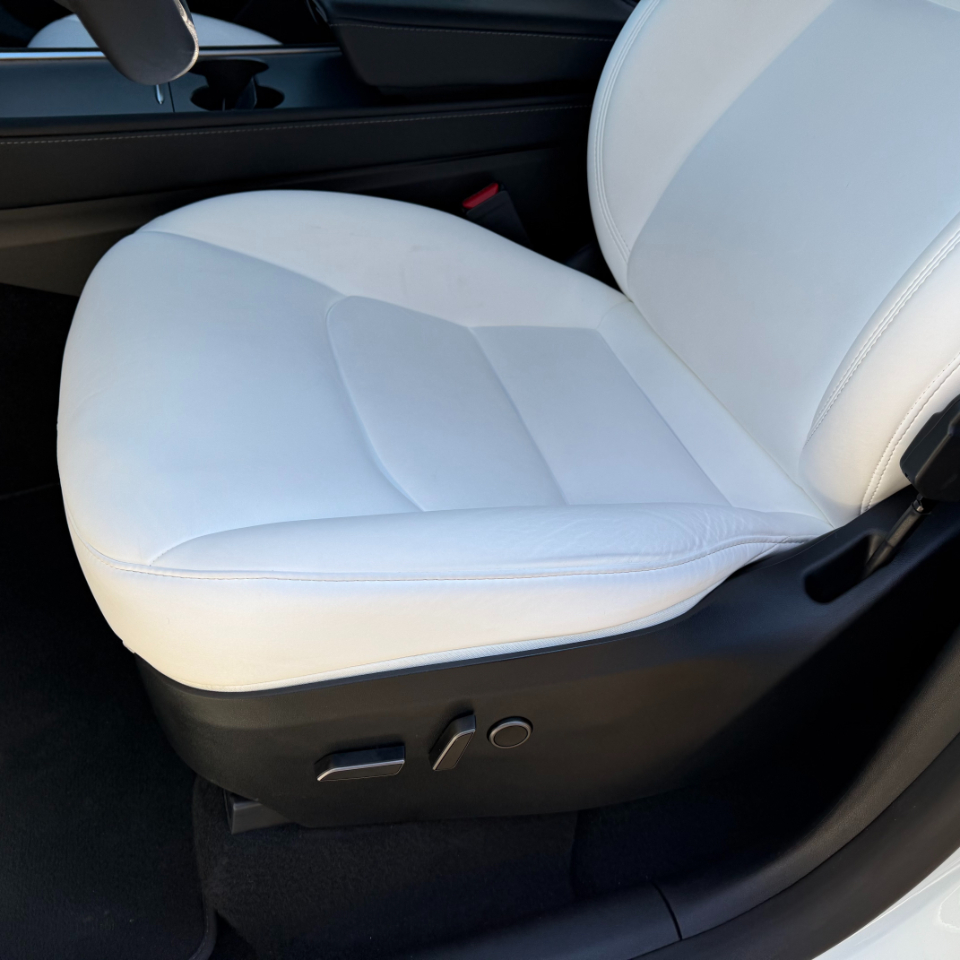 Tesla Model Y Performance AWD 2024