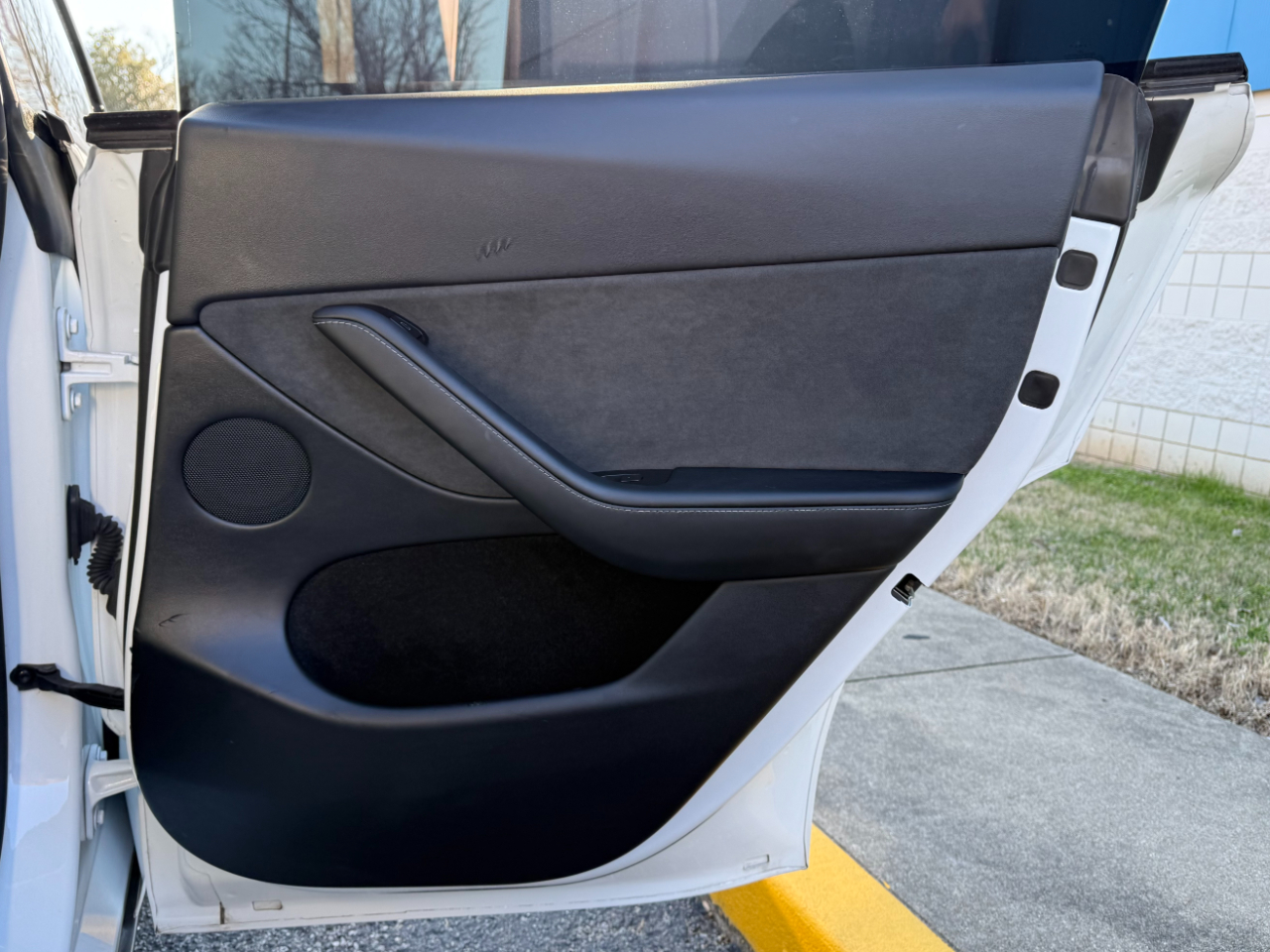 Tesla Model Y Performance AWD 2024