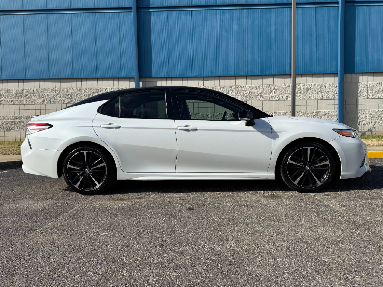 Toyota Camry XSE Auto (Natl) 2020