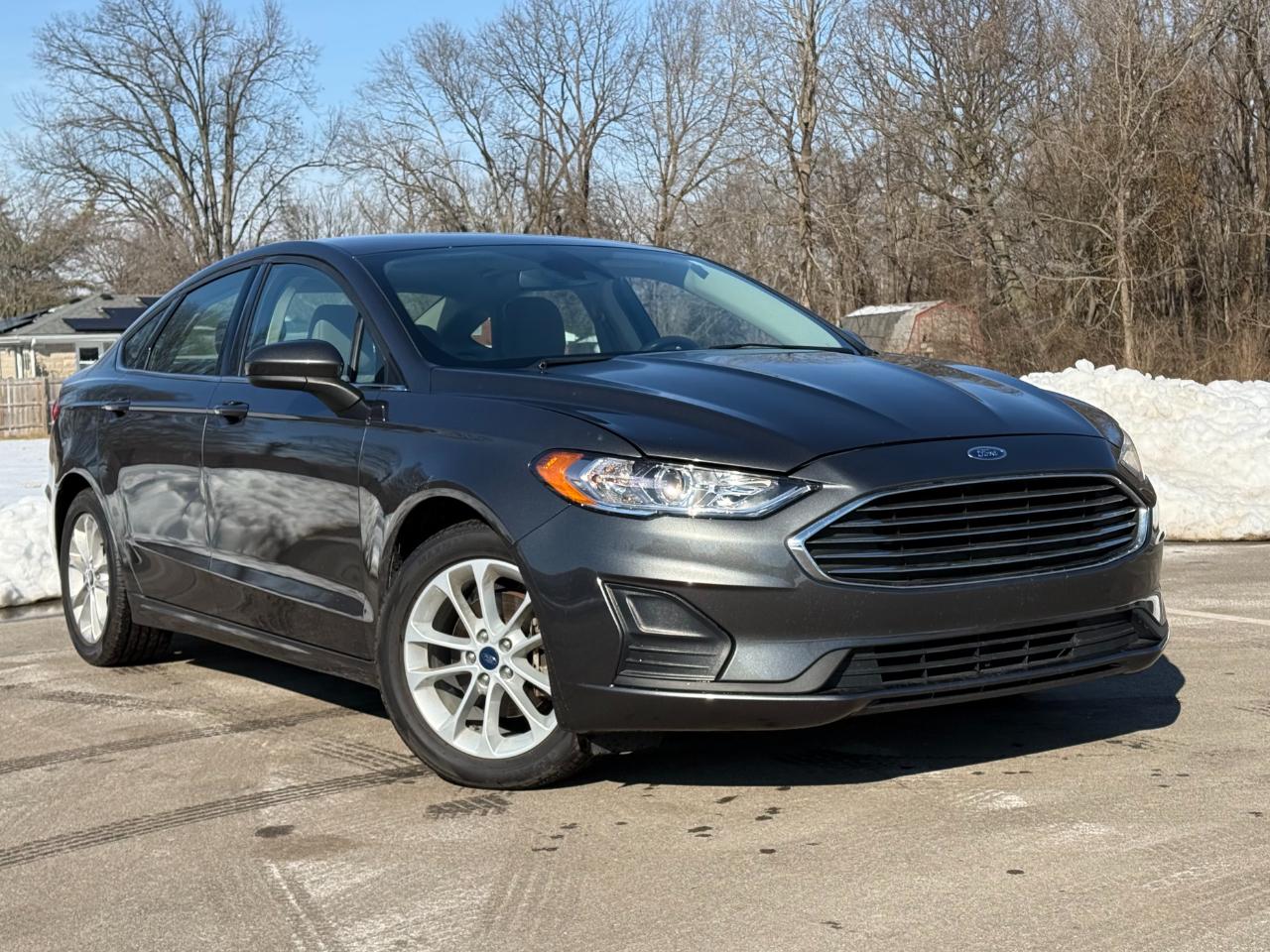 Ford Fusion SE FWD 2020