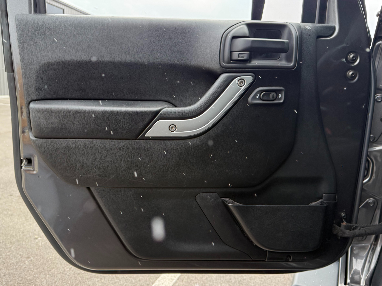 Jeep Wrangler Unlimited 4WD 4dr Sahara 2016