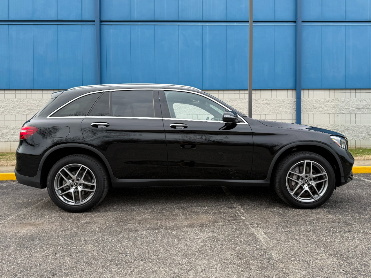 Mercedes-Benz GLC GLC 300 4MATIC SUV 2019