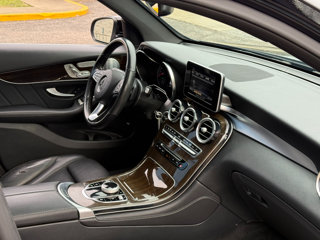 Mercedes-Benz GLC GLC 300 4MATIC SUV 2019