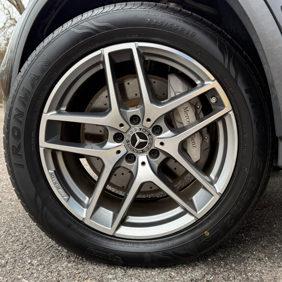 Mercedes-Benz GLC GLC 300 4MATIC SUV 2019