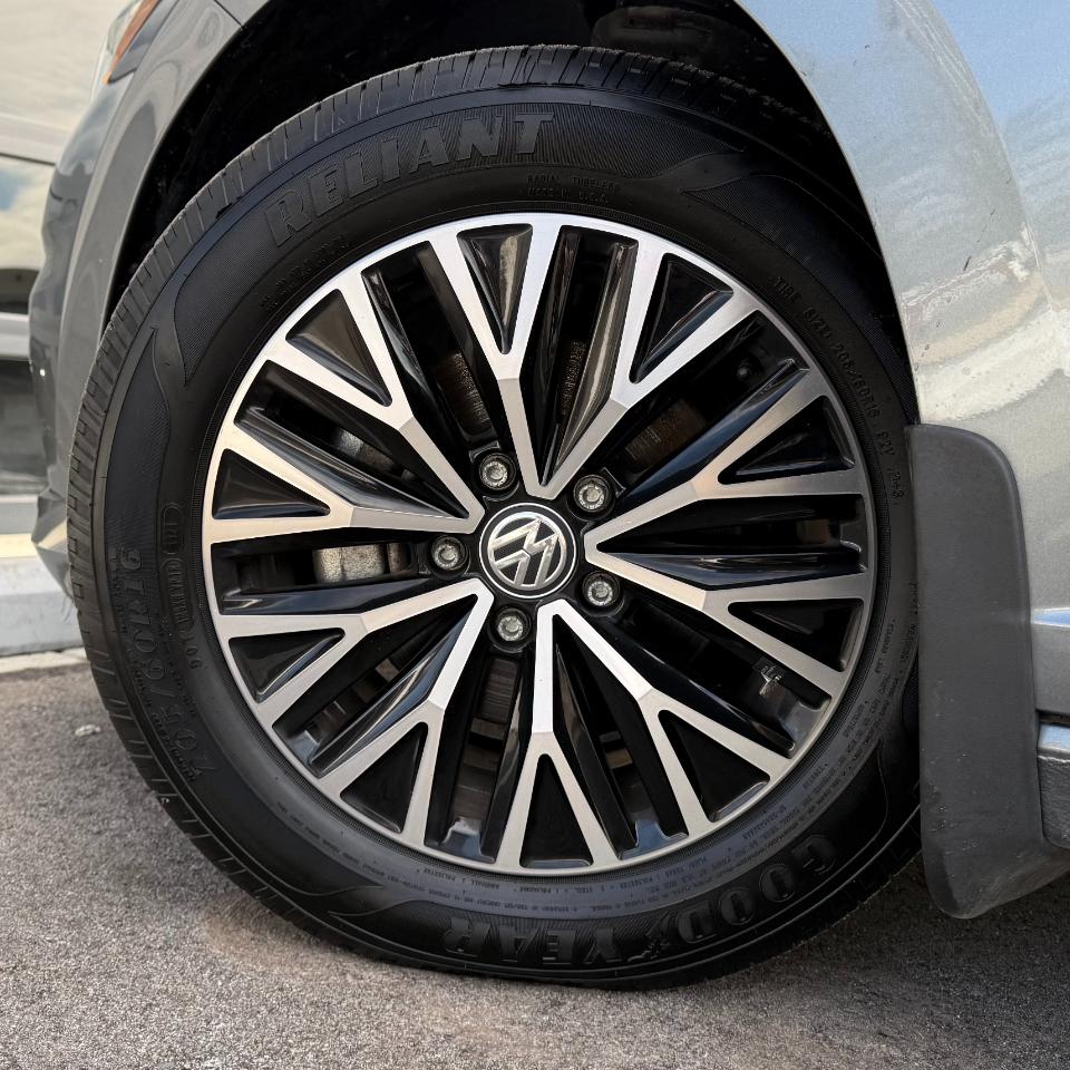 Volkswagen Jetta R-Line Manual 2021