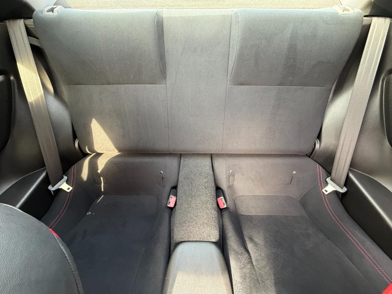 Scion FR-S 2dr Cpe Man (Natl) 2013