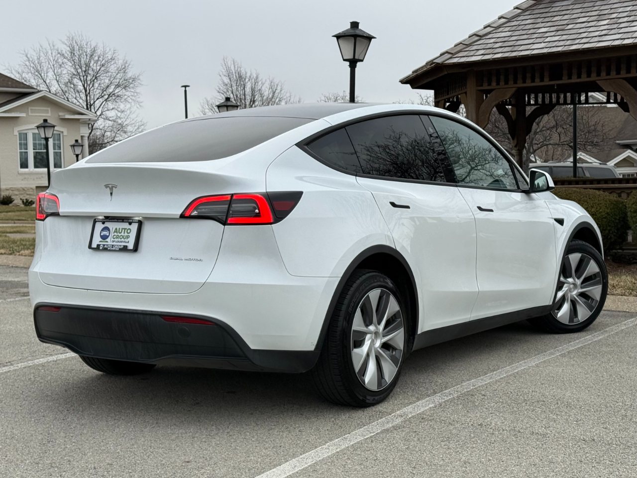 Tesla Model Y Long Range AWD 2023