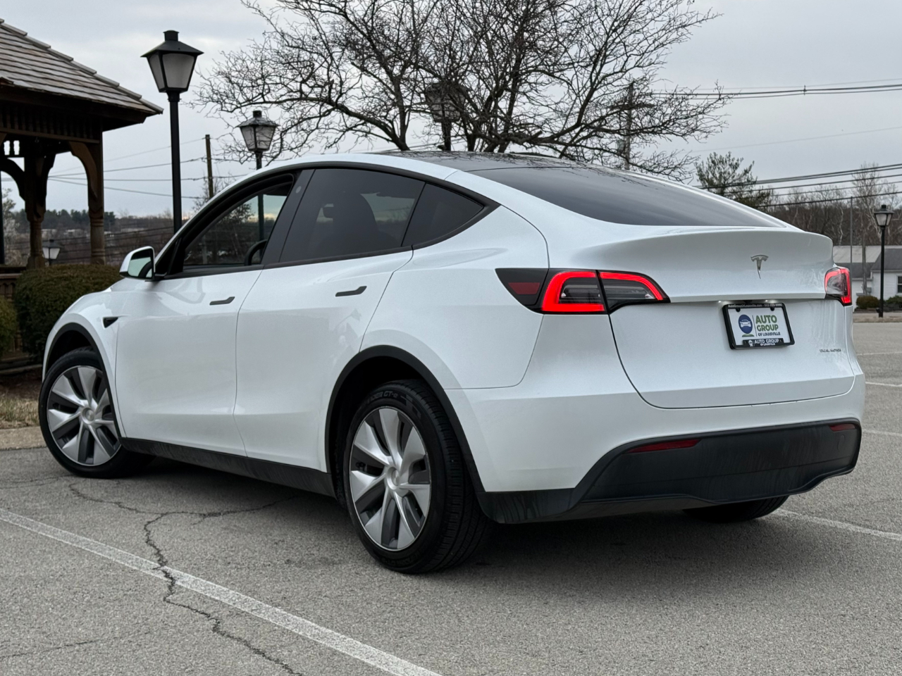 Tesla Model Y Long Range AWD 2023