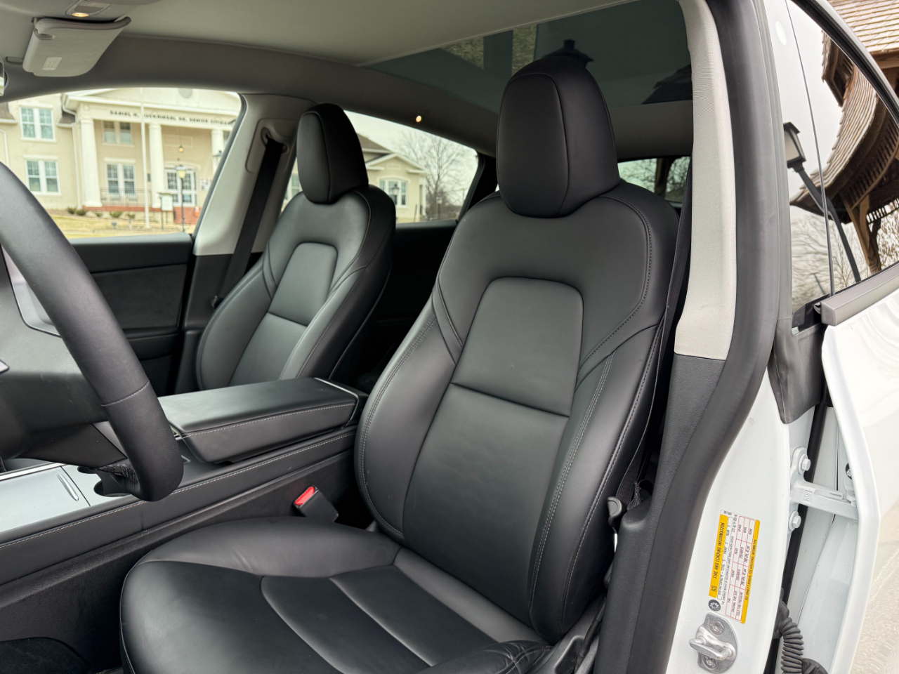 Tesla Model Y Long Range AWD 2023