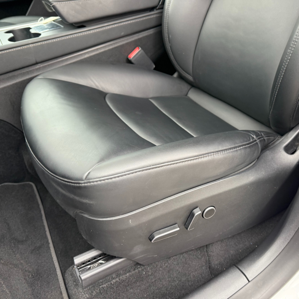 Tesla Model Y Long Range AWD 2023