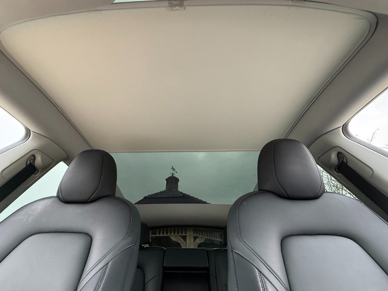 Tesla Model Y Long Range AWD 2023