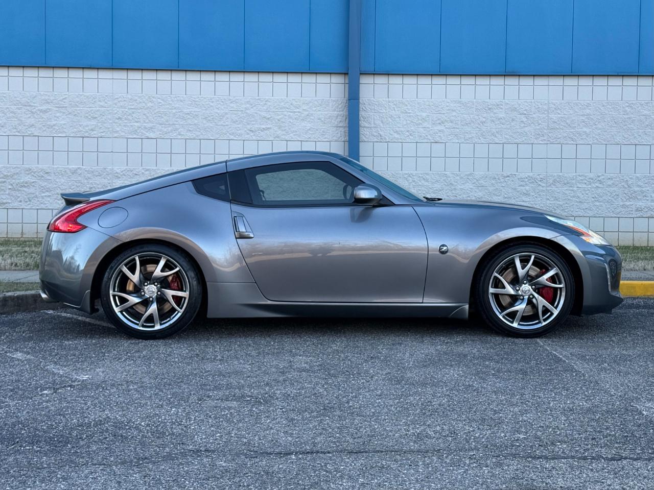 Nissan 370Z 2dr Cpe Auto 2013