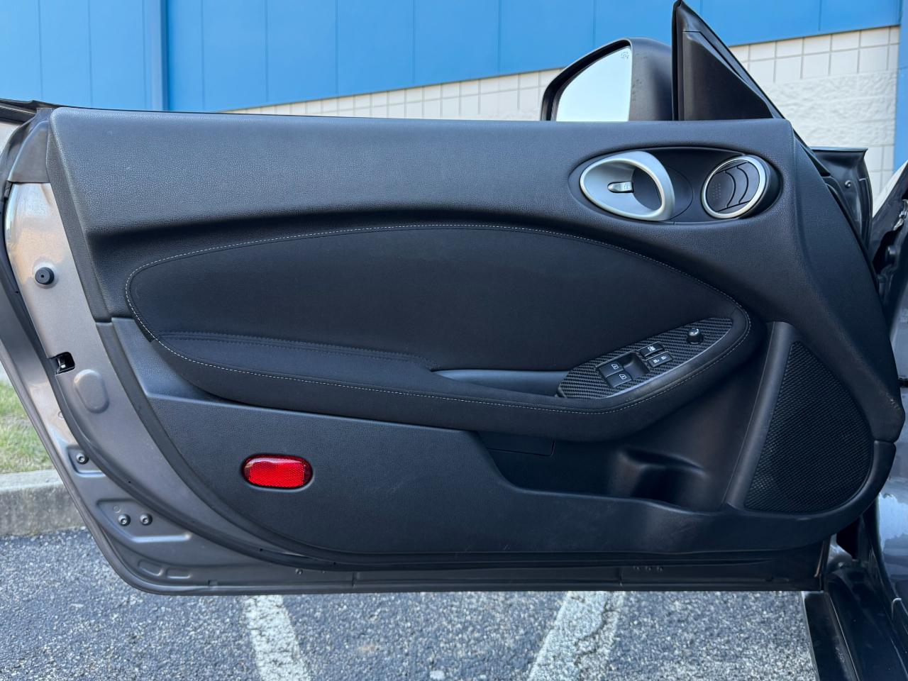 Nissan 370Z 2dr Cpe Auto 2013