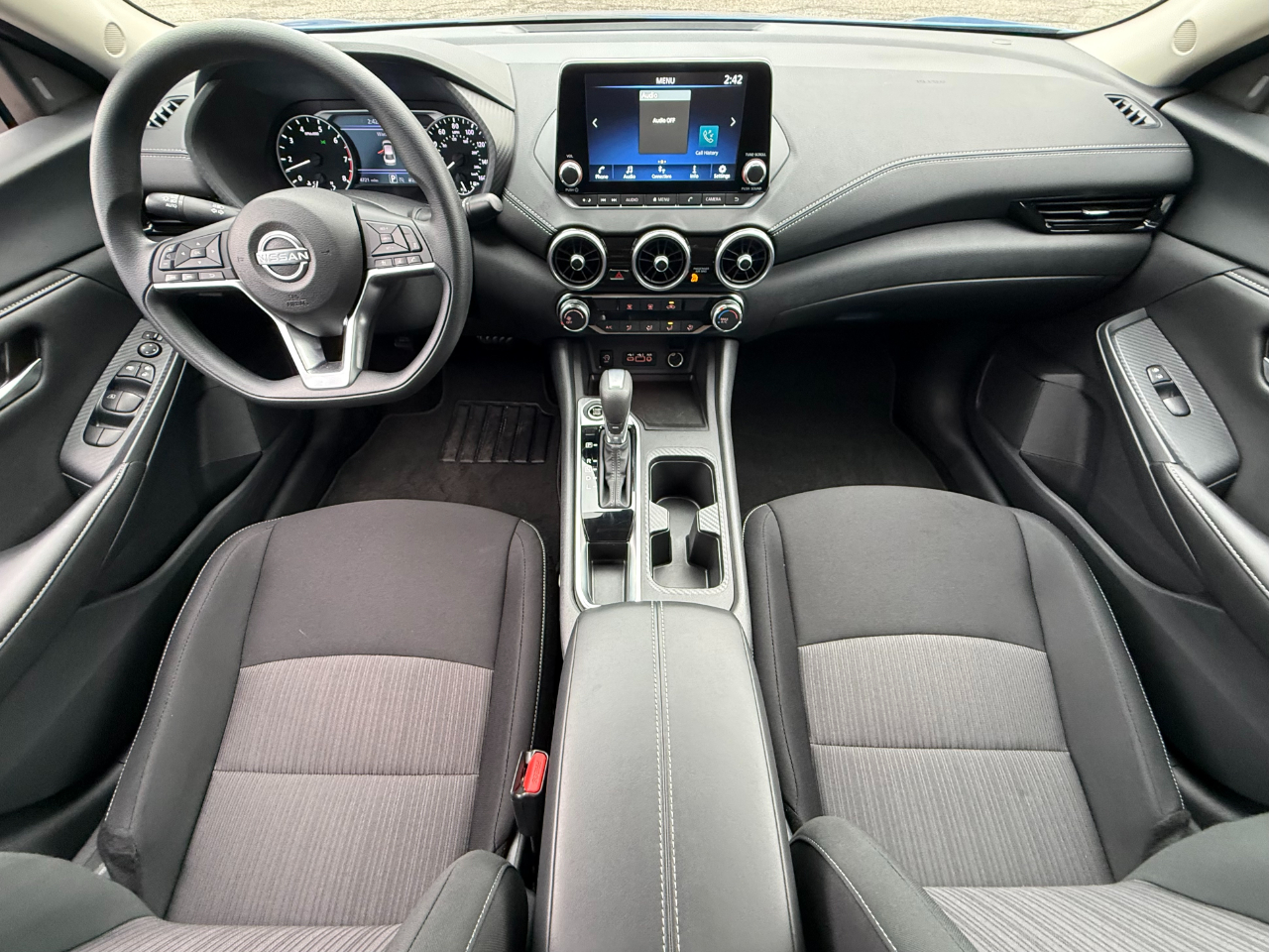 Nissan Sentra SV CVT 2025