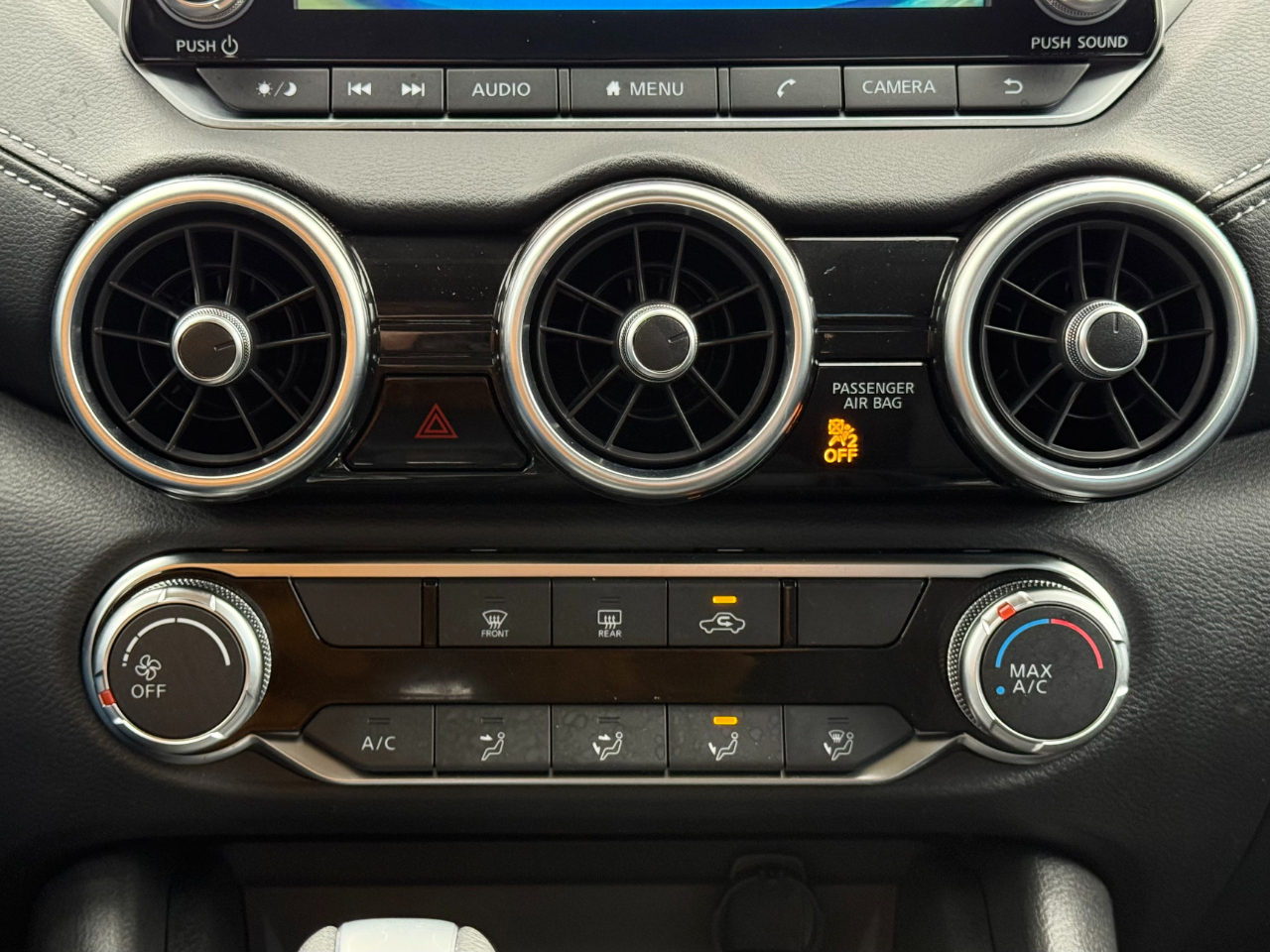 Nissan Sentra SV CVT 2025