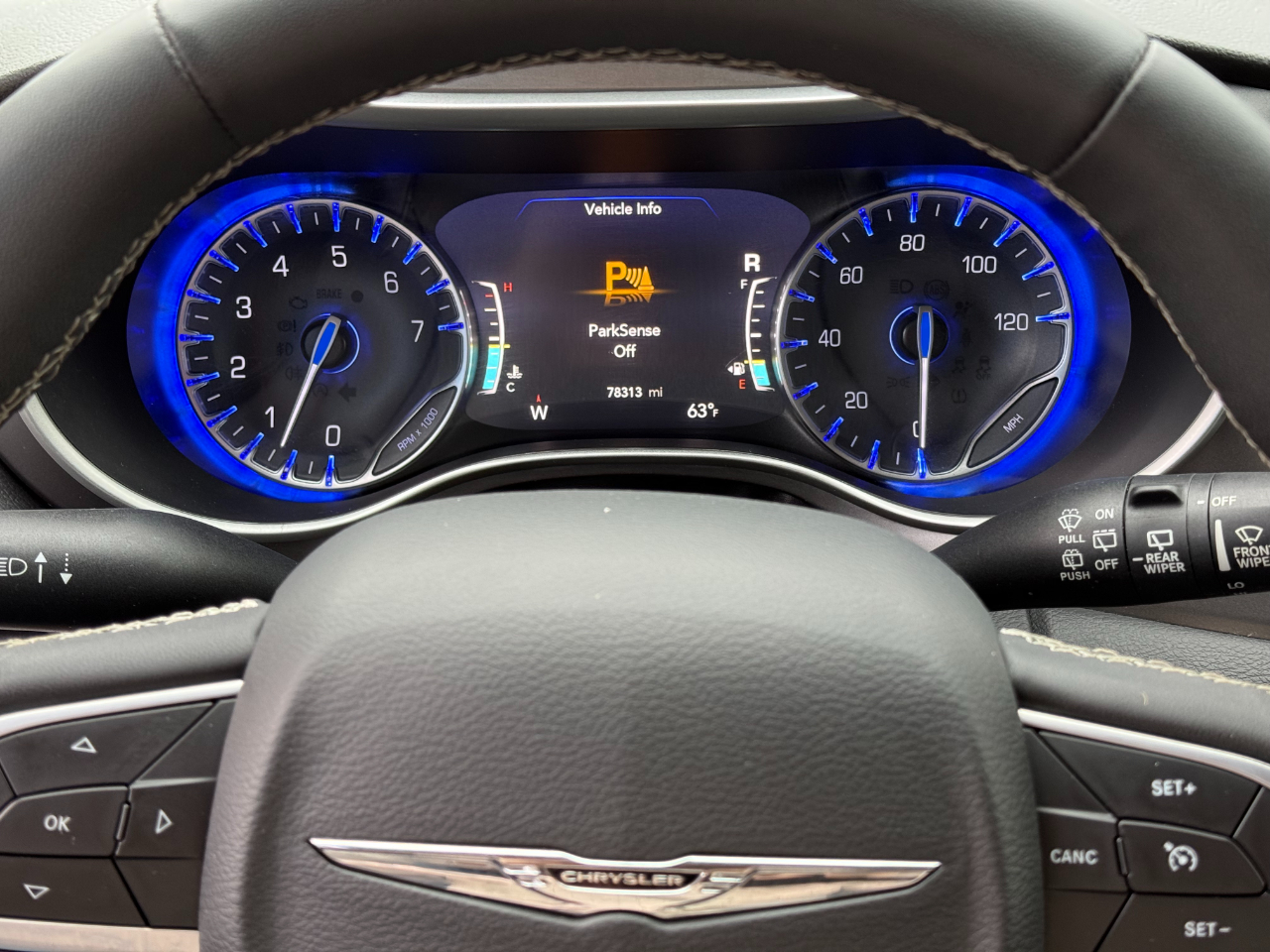 Chrysler Pacifica Touring L FWD 2022